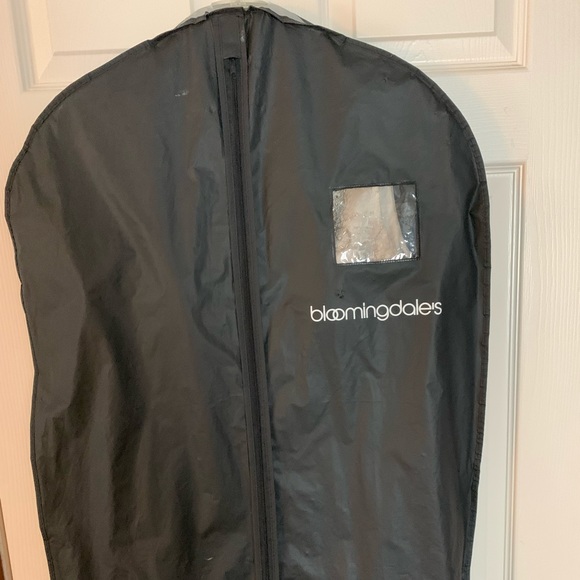 Eliza J sleeveless formal gown beaded accents fully lined with pockets! Size 12 - Picture 10 of 10